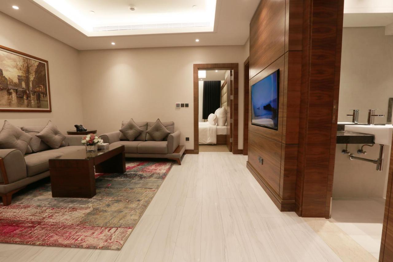 Weekend Hotel Sari Dżedda Zewnętrze zdjęcie