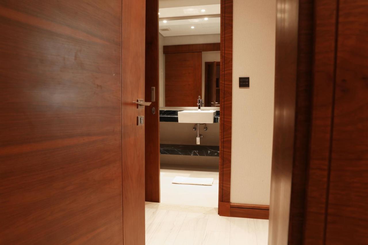 Weekend Hotel Sari Dżedda Zewnętrze zdjęcie